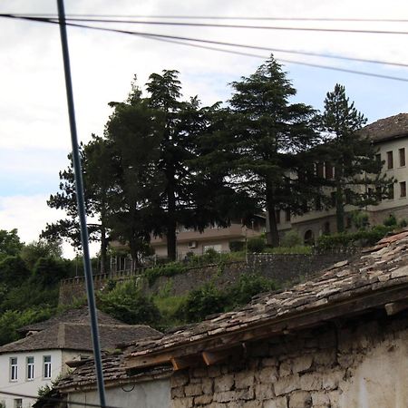 Vila Karagjozi Gjirokaster Exterior photo